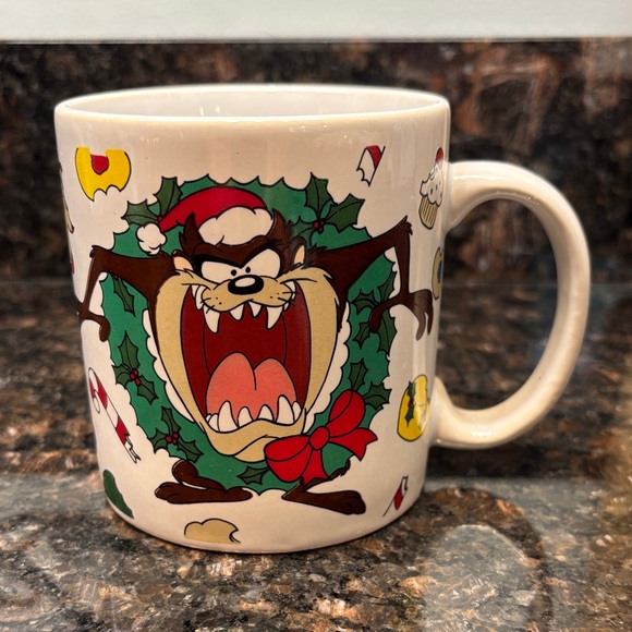 Sakura Other - WB Tasmanian Devil Taz Oversized
Large Coffee Mug Christmas Wreath
Jumbo Great